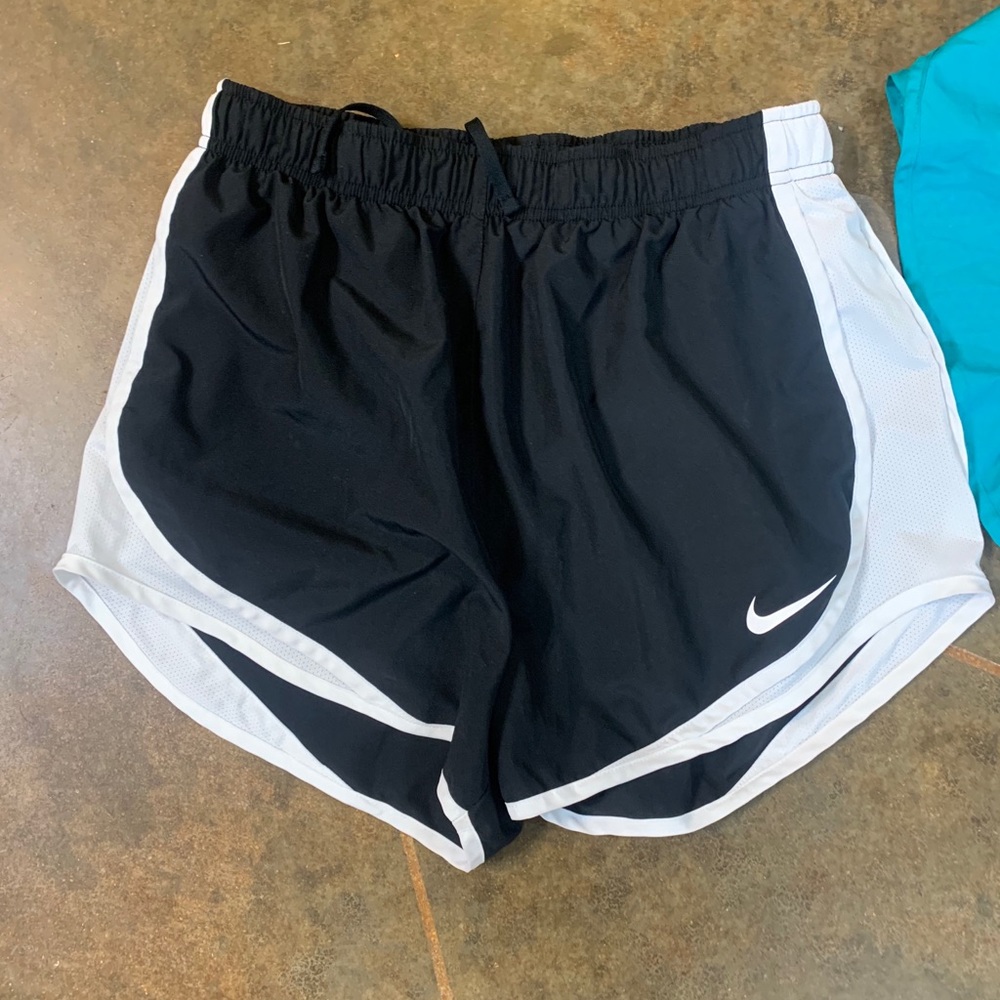 Running shorts